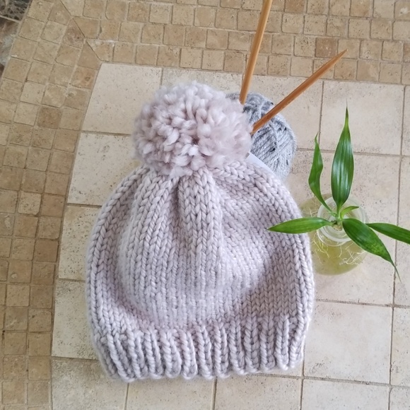 Handmade hat - Picture 2 of 4